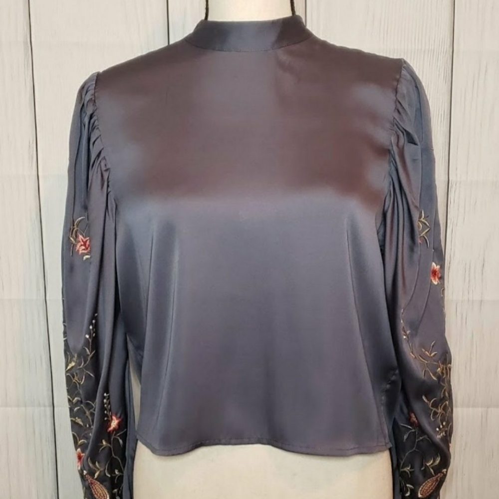 H & M Silky Embroidery Blouse - Picture 5 of 8